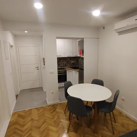 Apartments Saric Makarska Esterno foto