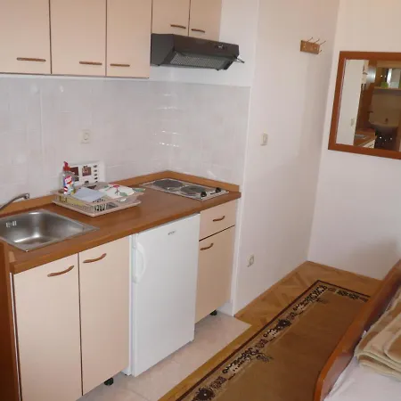 Apartments Saric Makarska Esterno foto