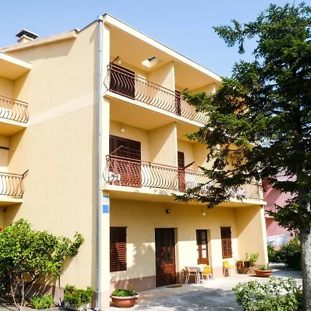 Apartments Saric Makarska Esterno foto