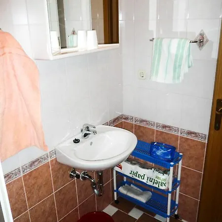 Apartments Saric Makarska Esterno foto