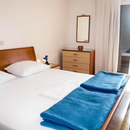 Apartments Saric Makarska Esterno foto