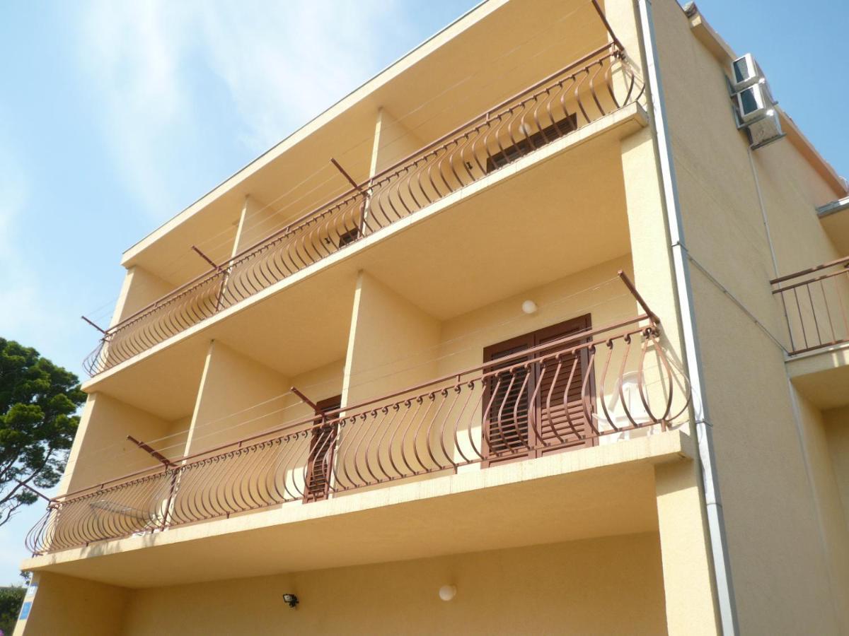 Apartment Saric *